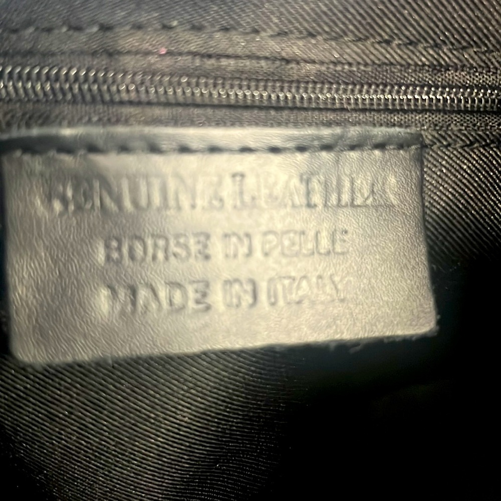 Genuine Leather, Made in Italy Handbag.Black or Blue - Picture 5 of 15